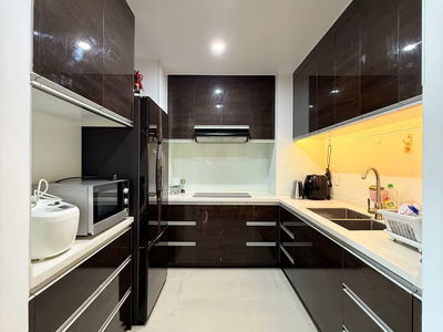 Hiyori Building, Vietnam Hiyori Building, Vietnam