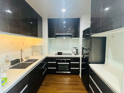 Hiyori Building, Vietnam  Hiyori Building, Vietnam