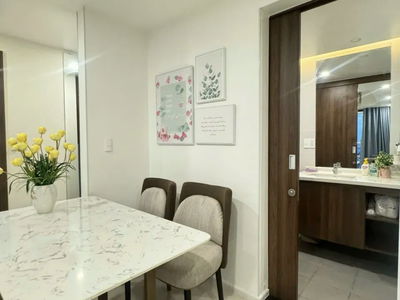 Hiyori Building, Vietnam  Hiyori Building, Vietnam