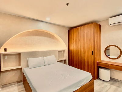 Monarchy building, Vietnam  Monarchy building, Vietnam