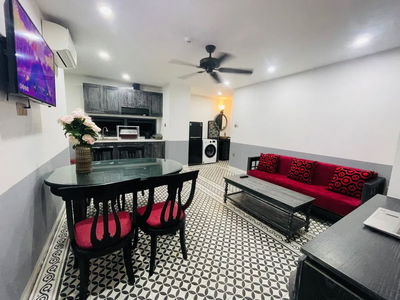 Gehäuse In Da Nang, Vietnam  Gehäuse In Da Nang, Vietnam