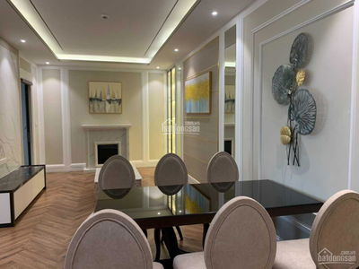 Hoang Thanh Tower, Vietnam Hoang Thanh Tower, Vietnam