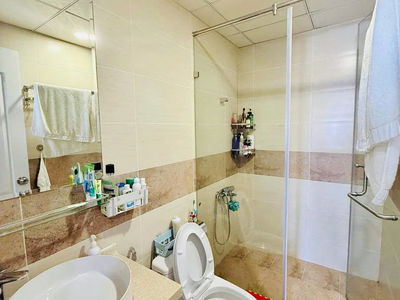 New Monarchy Building, Vietnam New Monarchy Building, Vietnam