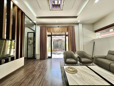 Three cars around the house, Vietnam  Three cars around the house, Vietnam