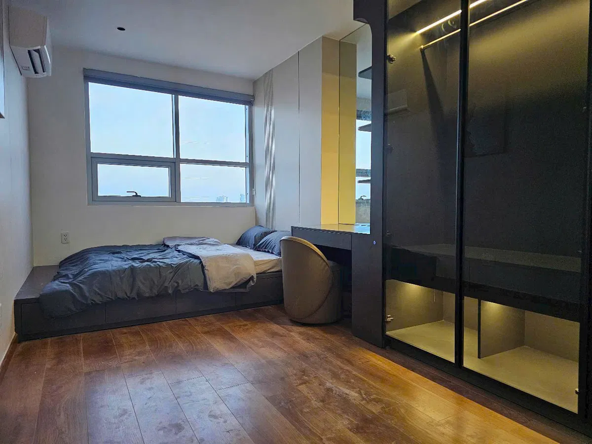 Blooming Tower Da Nang, Vietnam Blooming Tower Da Nang, Vietnam