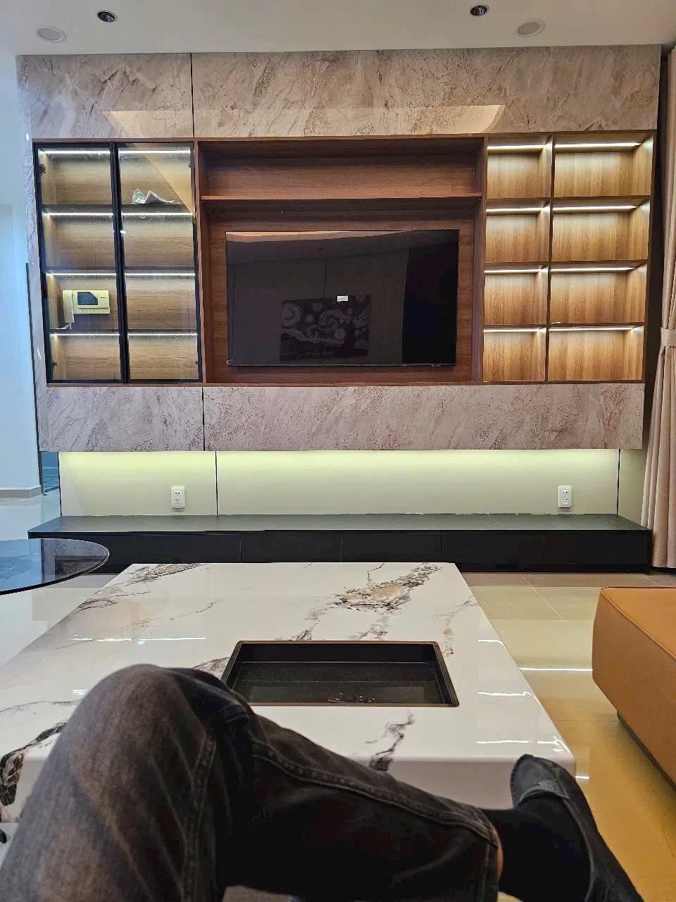 Blooming Tower, Vietnam Blooming Tower, Vietnam