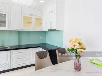 Sunrise City, Vietnam Sunrise City, Vietnam