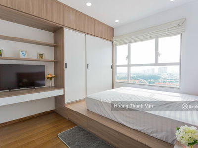 Sunrise City, Vietnam  Sunrise City, Vietnam