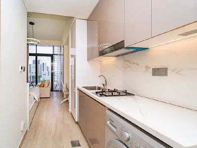 Azizi Rivera, United Arab Emirates  Azizi Rivera, United Arab Emirates