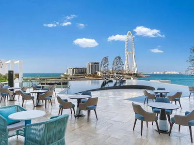 Жилье в Dubai, United Arab Emirates  Жилье в Dubai, United Arab Emirates