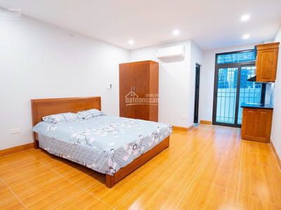 Khuc Thua Du Street, Vietnam Khuc Thua Du Street, Vietnam