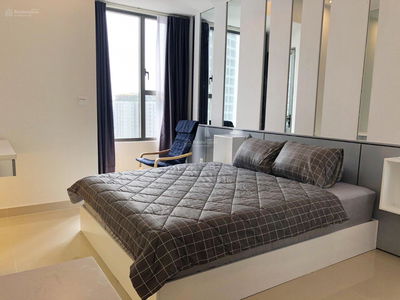 River Gate, Vietnam River Gate, Vietnam