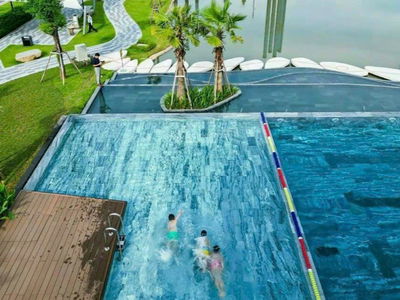 Moonlight Avenue, Vietnam Moonlight Avenue, Vietnam