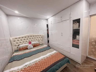 Thanh Nhan Street, Vietnam Thanh Nhan Street, Vietnam