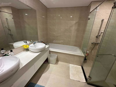 Iris Garden Project, Vietnam  Iris Garden Project, Vietnam