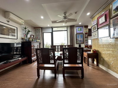 Hoang Cau Skyline, Vietnam Hoang Cau Skyline, Vietnam