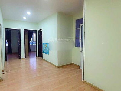 Him Lam Nam Khanh, Vietnam Him Lam Nam Khanh, Vietnam