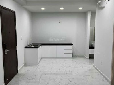 Charm City, Vietnam Charm City, Vietnam