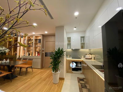 Iris Garden Project, Vietnam  Iris Garden Project, Vietnam