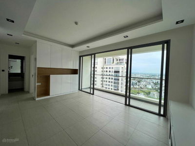 Diamond Island, Vietnam Diamond Island, Vietnam