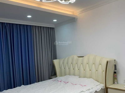 Golden Field My Dinh Project, Vietnam  Golden Field My Dinh Project, Vietnam