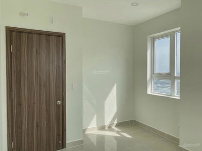 Topaz Elite, Vietnam Topaz Elite, Vietnam