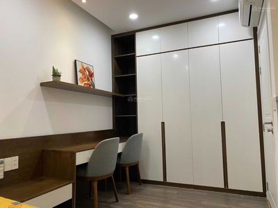 Him Lam Cho Lon, Vietnam Him Lam Cho Lon, Vietnam