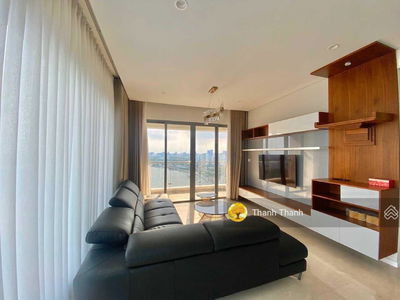 Diamond Island, Vietnam Diamond Island, Vietnam