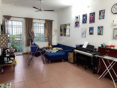 Ba To Street, Vietnam  Ba To Street, Vietnam