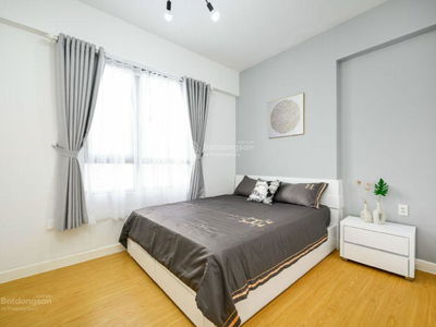 Pham Van Bach Street, Vietnam Pham Van Bach Street, Vietnam