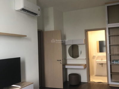 Jamila Khang Dien, Vietnam Jamila Khang Dien, Vietnam