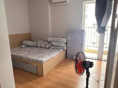 Le Van Chi Street, Vietnam Le Van Chi Street, Vietnam