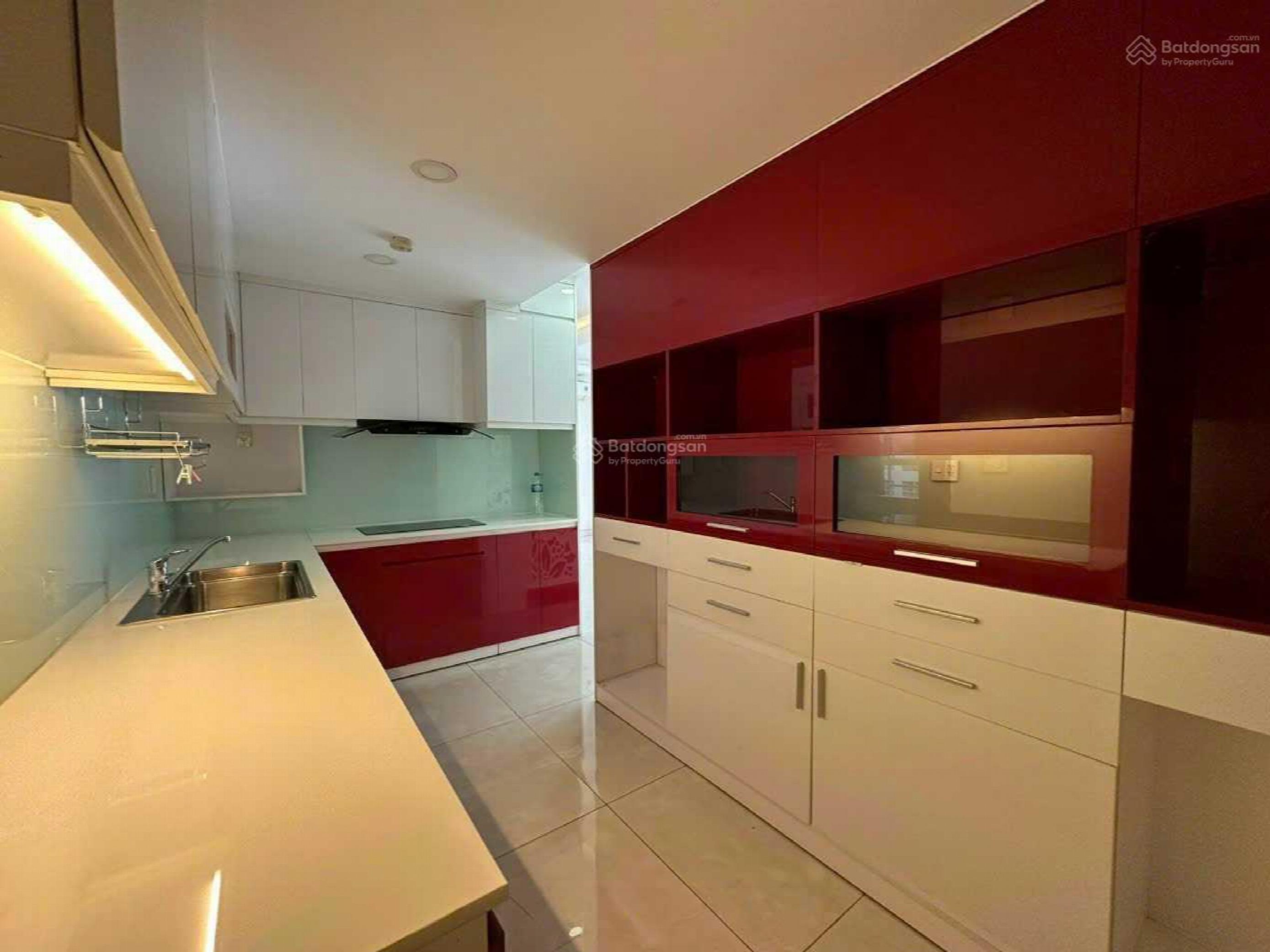 Happy Valley, Vietnam Happy Valley, Vietnam