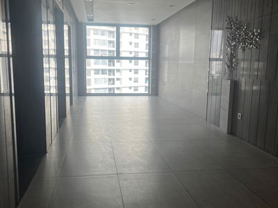 The Peak, Vietnam The Peak, Vietnam