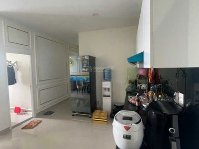 Topaz Elite, Vietnam Topaz Elite, Vietnam