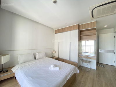 Sunrise City, Vietnam Sunrise City, Vietnam