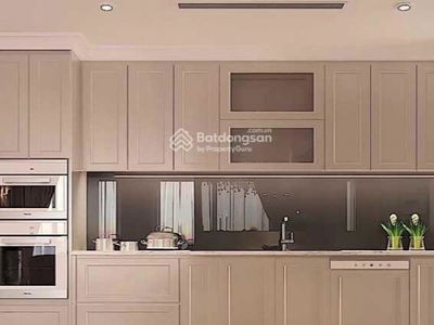 Central Field Trung Kinh