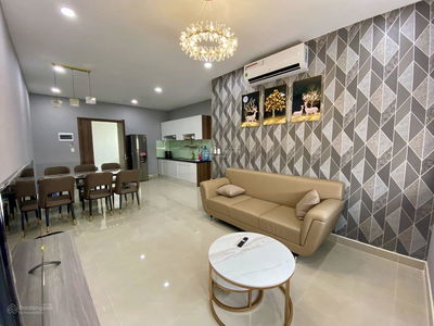 Topaz Elite, Vietnam Topaz Elite, Vietnam