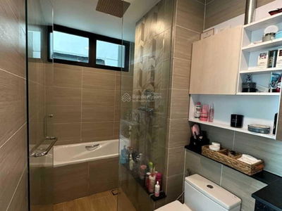 Happy In View, Vietnam Happy In View, Vietnam