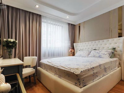 Sunrise City, Vietnam Sunrise City, Vietnam