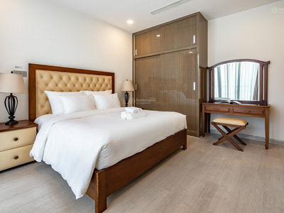 Vinhomes Golden River Ba Son, Vietnam Vinhomes Golden River Ba Son, Vietnam