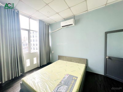 Bach Dang Street, Vietnam Bach Dang Street, Vietnam