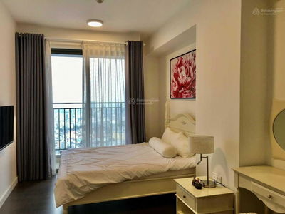 River Gate, Vietnam River Gate, Vietnam