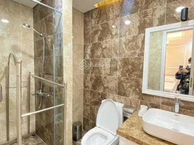 D'. Le Roi Soleil, Vietnam D'. Le Roi Soleil, Vietnam