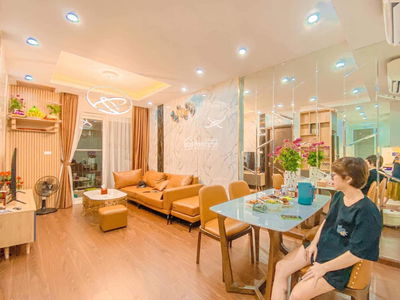 The Golden Palm Le Van Luong, Vietnam The Golden Palm Le Van Luong, Vietnam