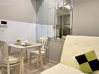 River Gate, Vietnam River Gate, Vietnam