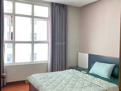 Hoang Anh Thanh Binh, Vietnam Hoang Anh Thanh Binh, Vietnam