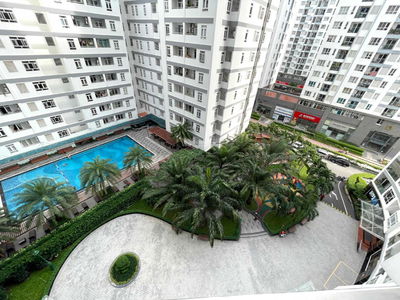 Him Lam Riverside, Vietnam  Him Lam Riverside, Vietnam