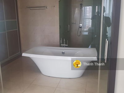 Diamond Island, Vietnam Diamond Island, Vietnam