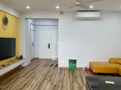 Momota Nguyen Duc Canh, Vietnam Momota Nguyen Duc Canh, Vietnam